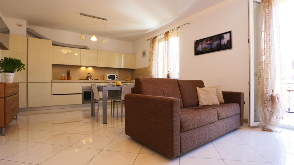Libra Flexyrent Apartment Rapallo Bagian luar foto